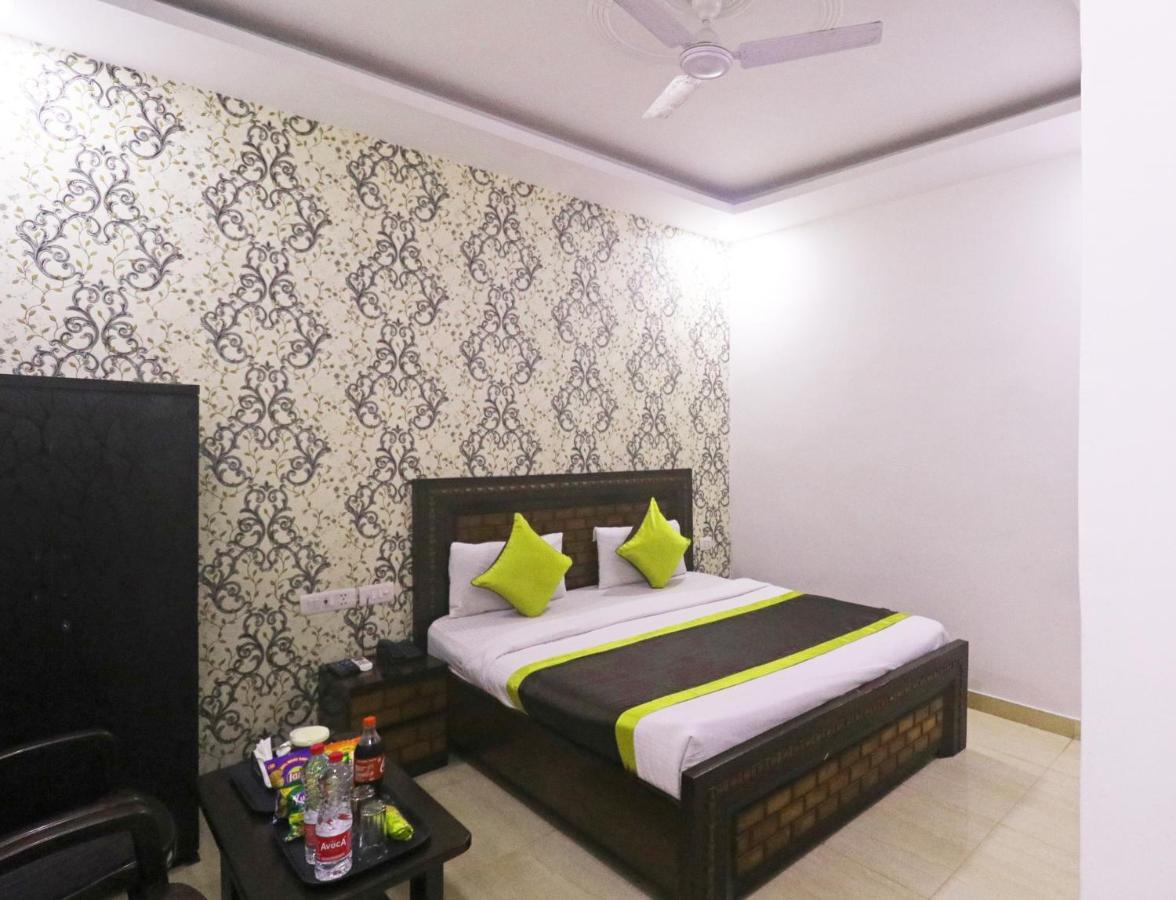 Hotel Ashoka Palace Near Igi Airport New Delhi Exterior photo