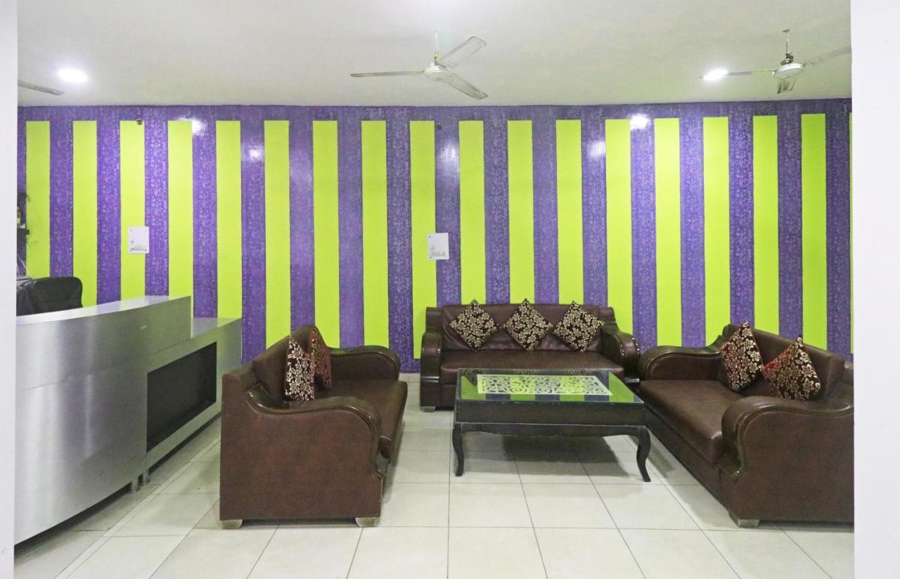 Hotel Ashoka Palace Near Igi Airport New Delhi Exterior photo