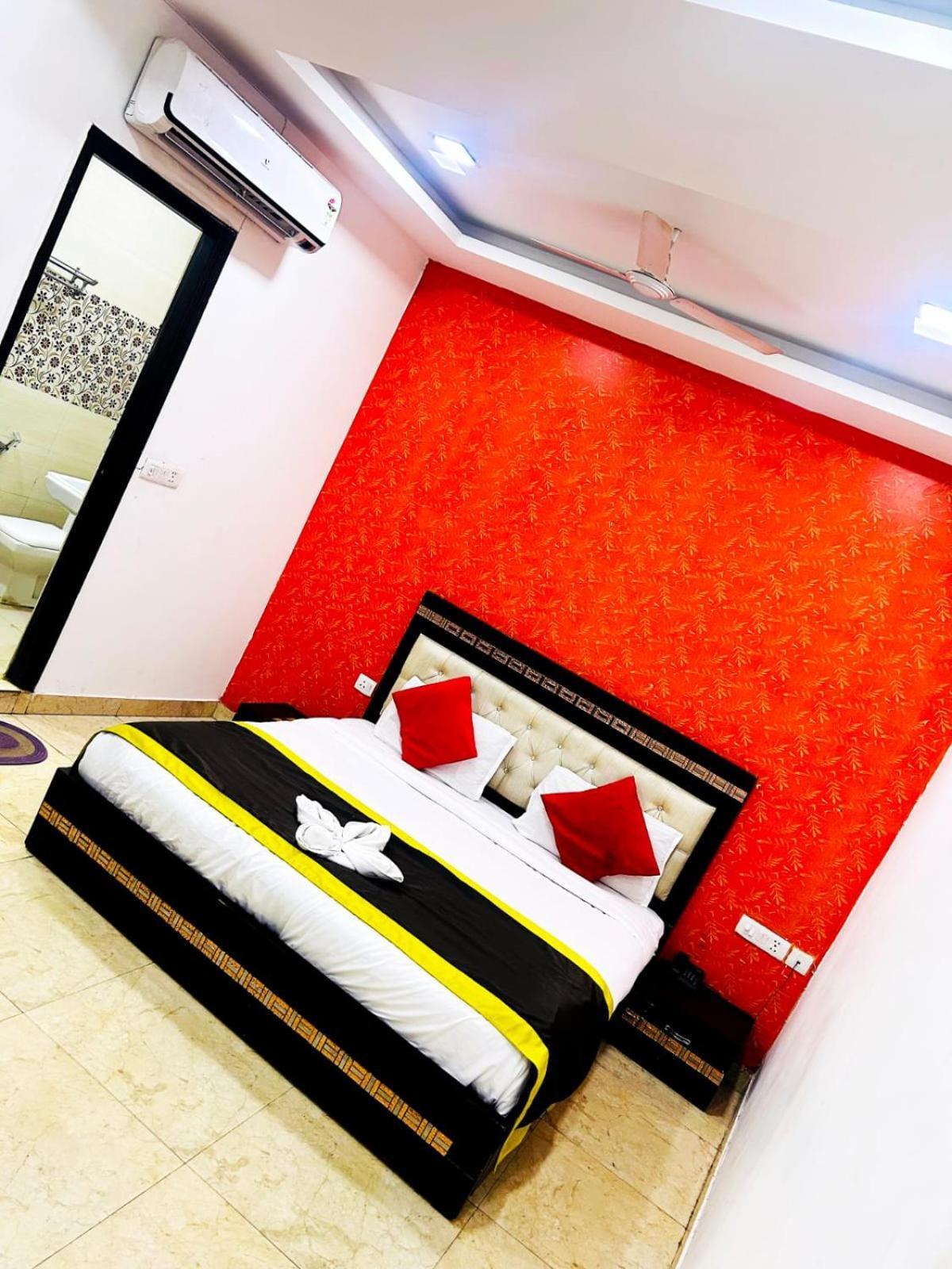 Hotel Ashoka Palace Near Igi Airport New Delhi Exterior photo
