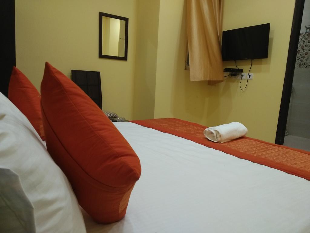 Hotel Ashoka Palace Near Igi Airport New Delhi Exterior photo